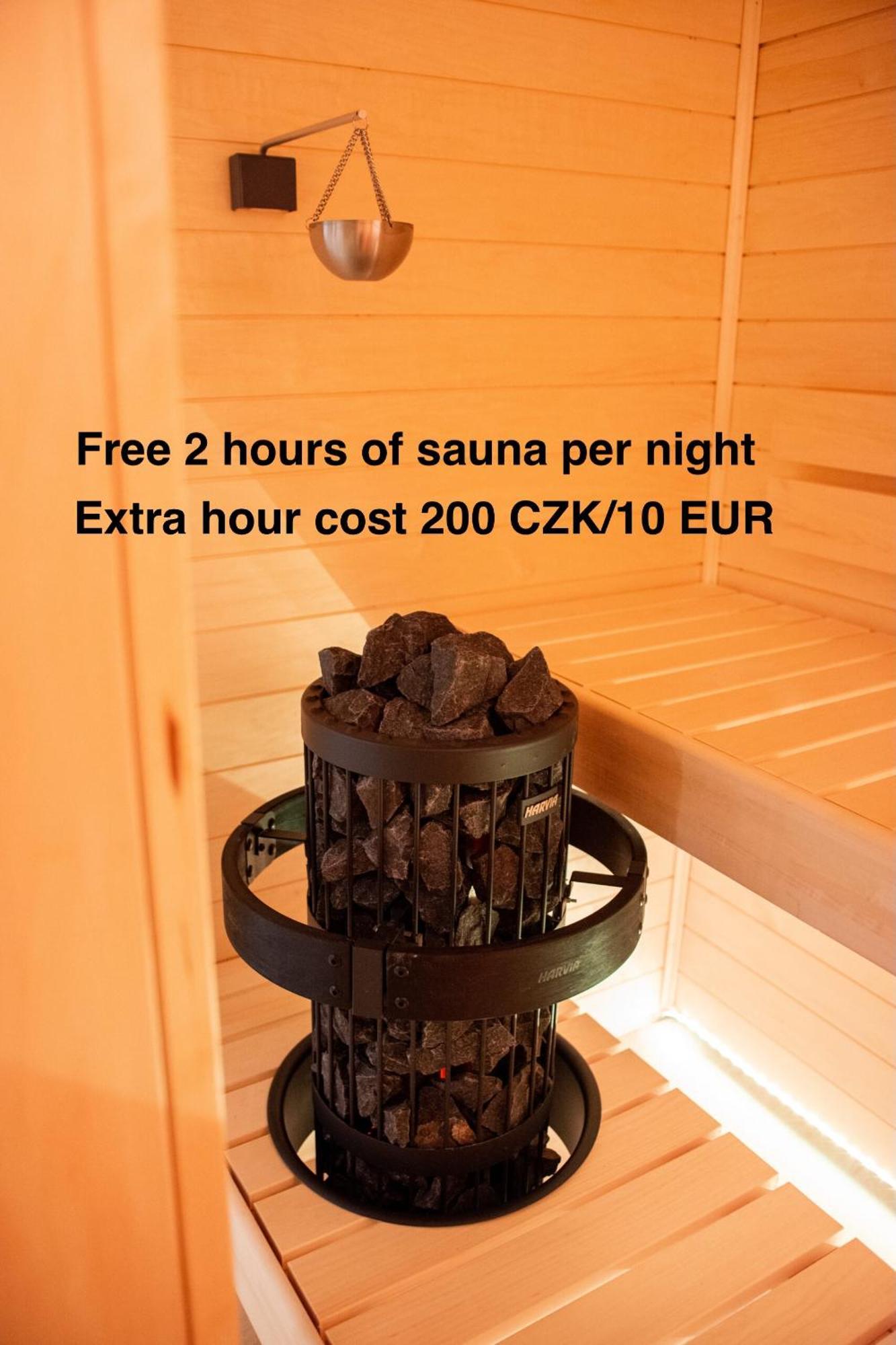 Sauna Studio Near Centre/Airport Прага Экстерьер фото